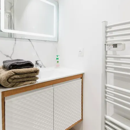 Moderne Et Lumineux *